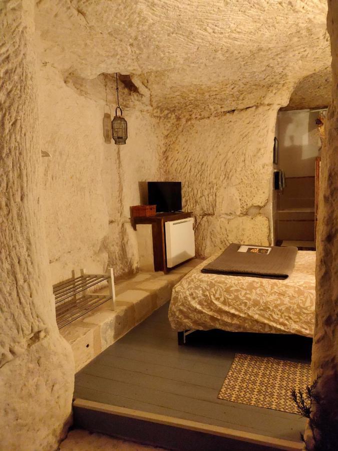 Les Troglos De Beaulieu Loches Ngoại thất bức ảnh
