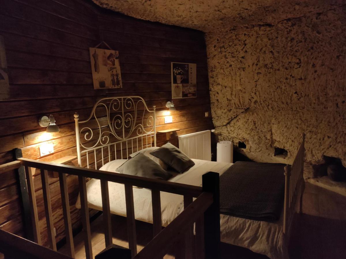 Les Troglos De Beaulieu Loches Ngoại thất bức ảnh