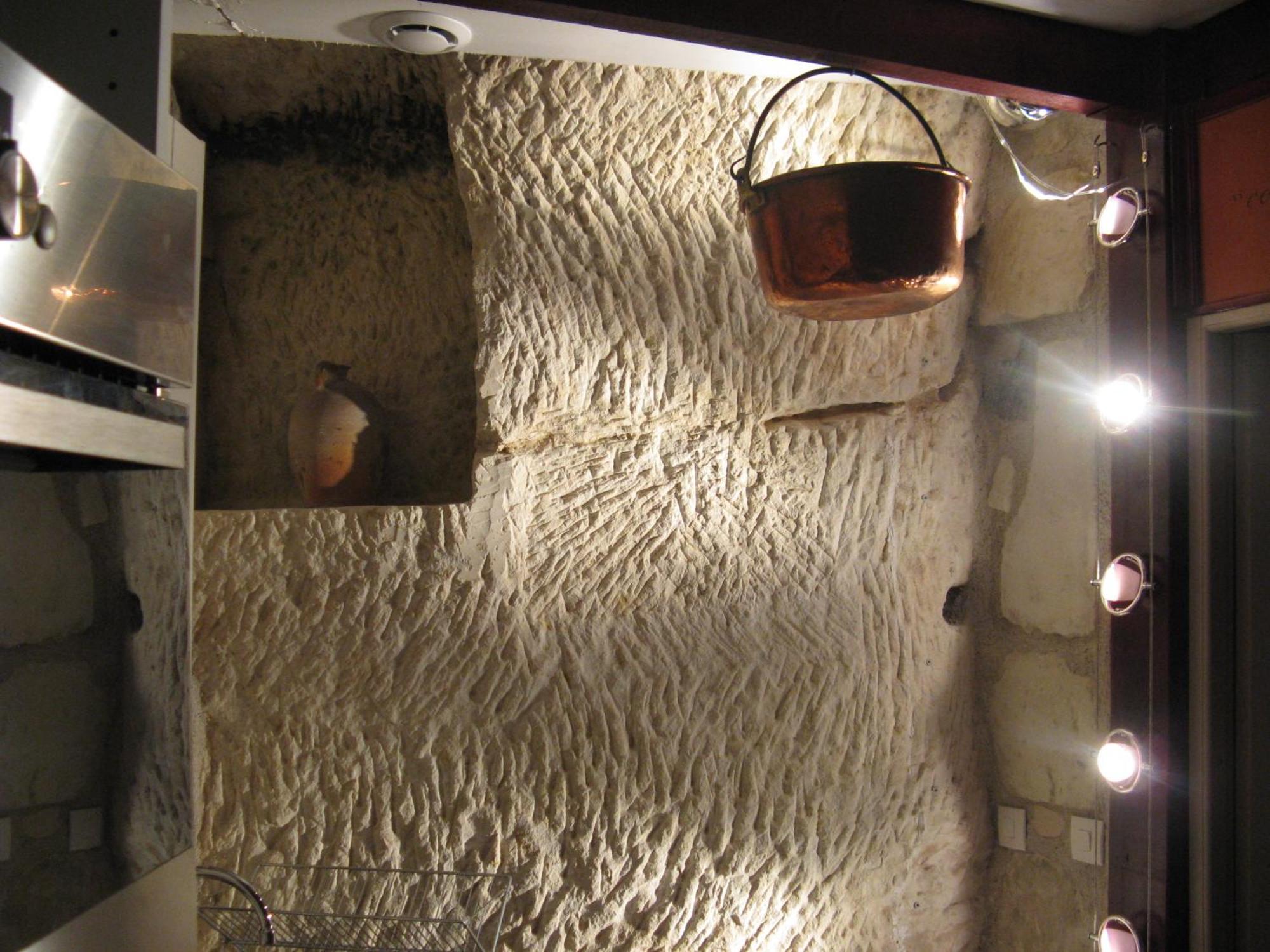 Les Troglos De Beaulieu Loches Ngoại thất bức ảnh